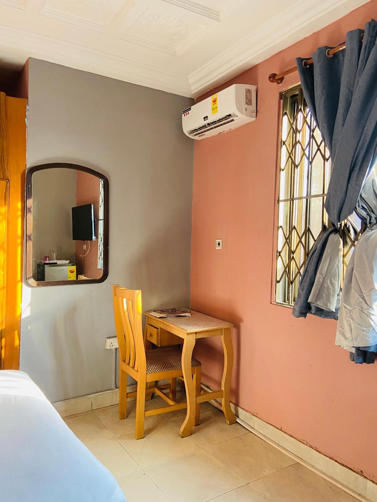 Heaven Gate Hotel Accra Exteriör bild