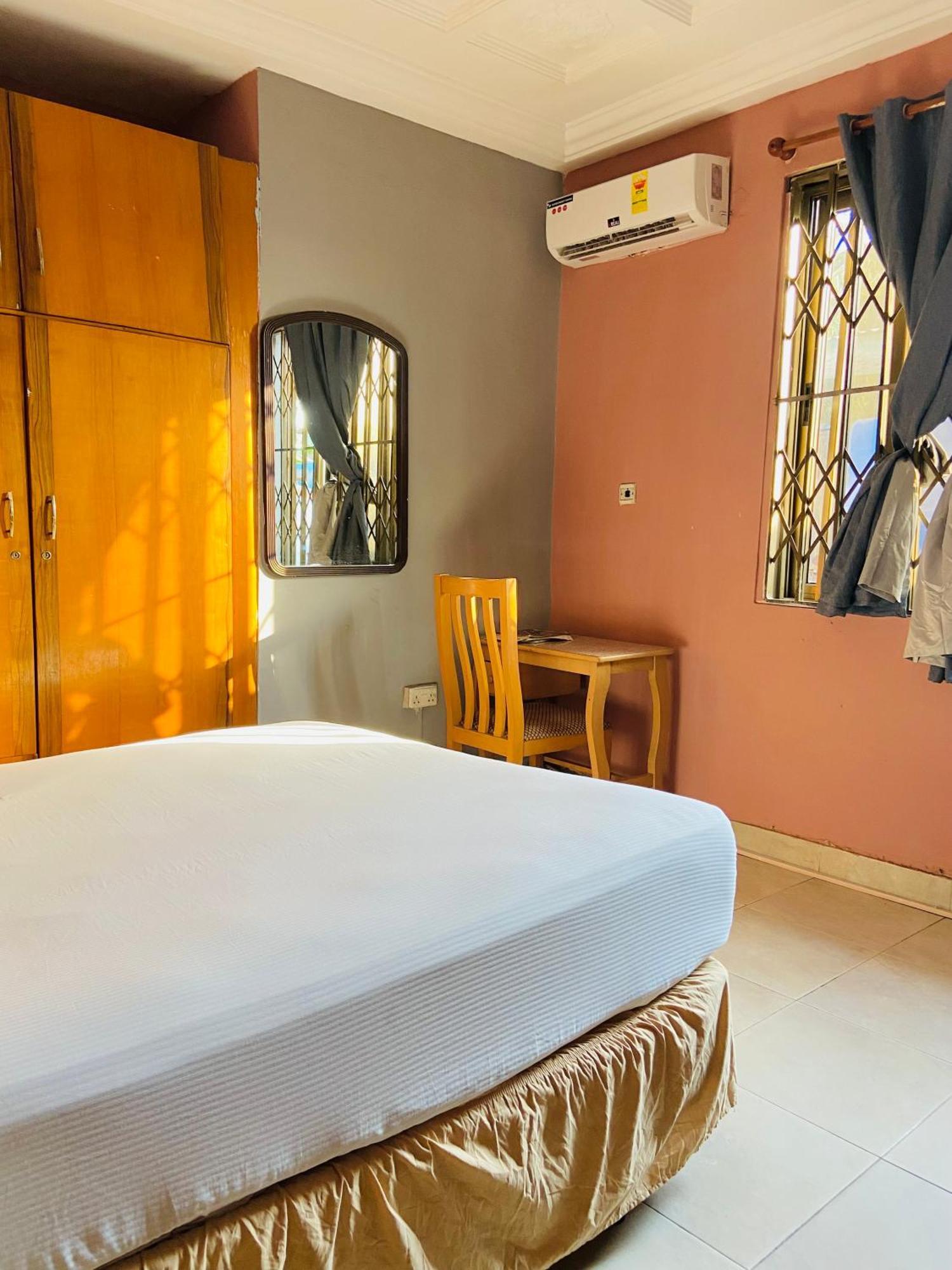Heaven Gate Hotel Accra Exteriör bild